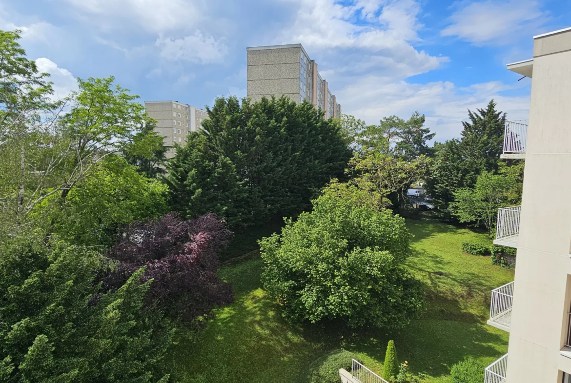 Appartement F3 à vendre à Nevers avec balcon et garage 