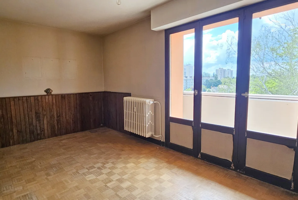 Appartement F3 à vendre à Nevers avec balcon et garage 