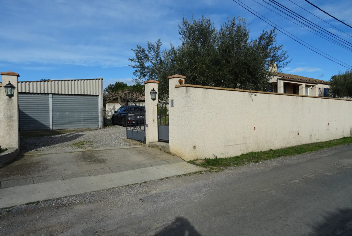 Villa avec piscine à Paraza près de Narbonne à vendre 