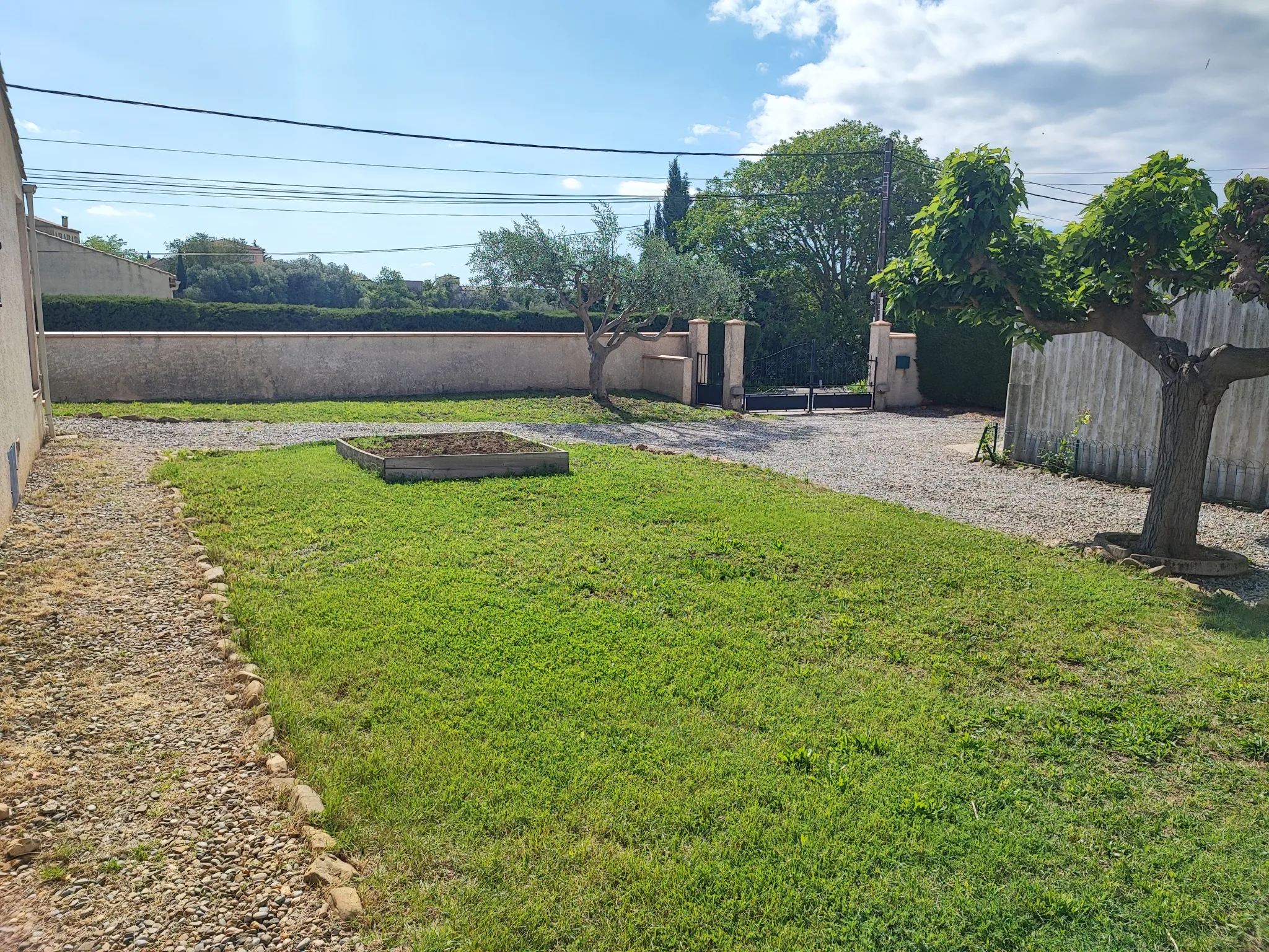 Villa avec piscine à Paraza près de Narbonne à vendre 