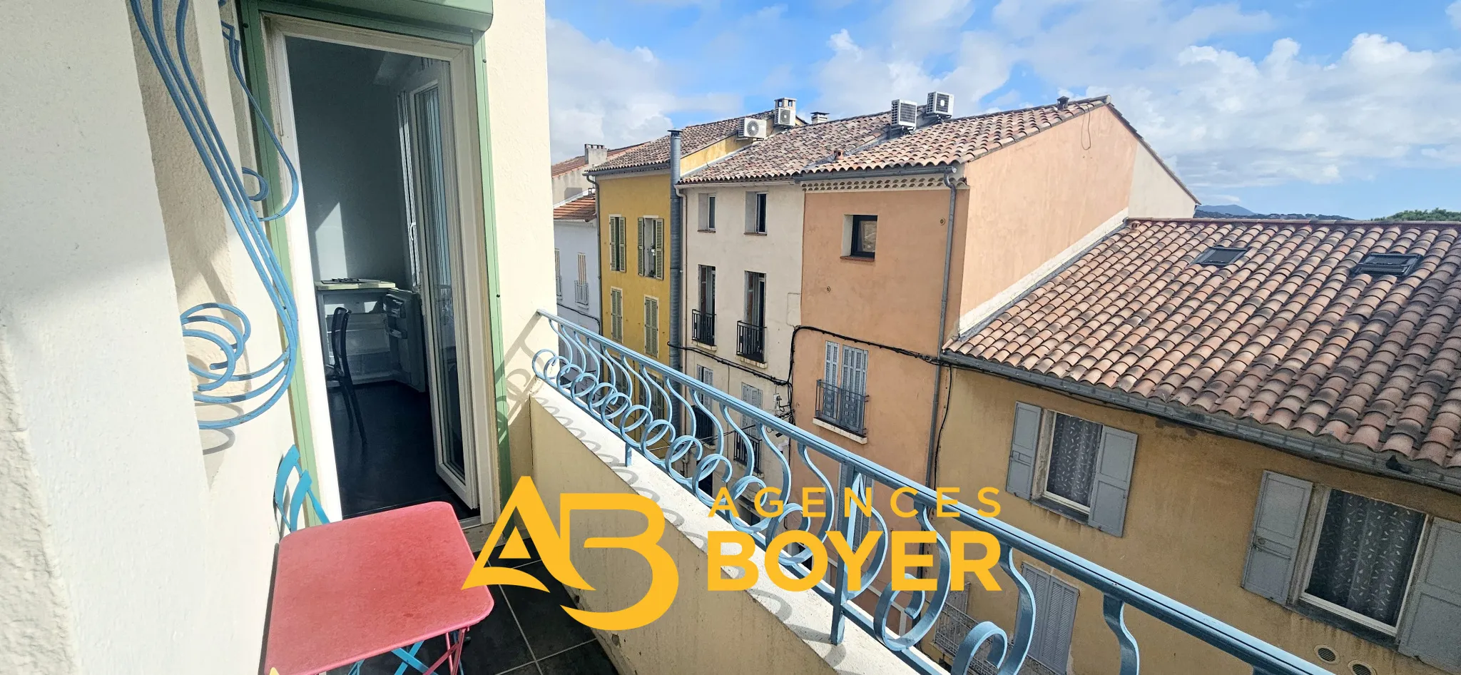 À vendre : T2 rénové à Bandol avec ascenseur - Opportunité rare 