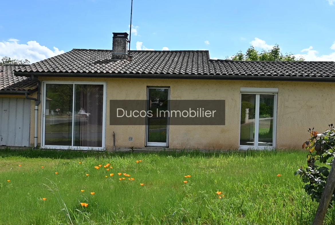 Maison accessible à Lamothe-Landerron, 132500 € 