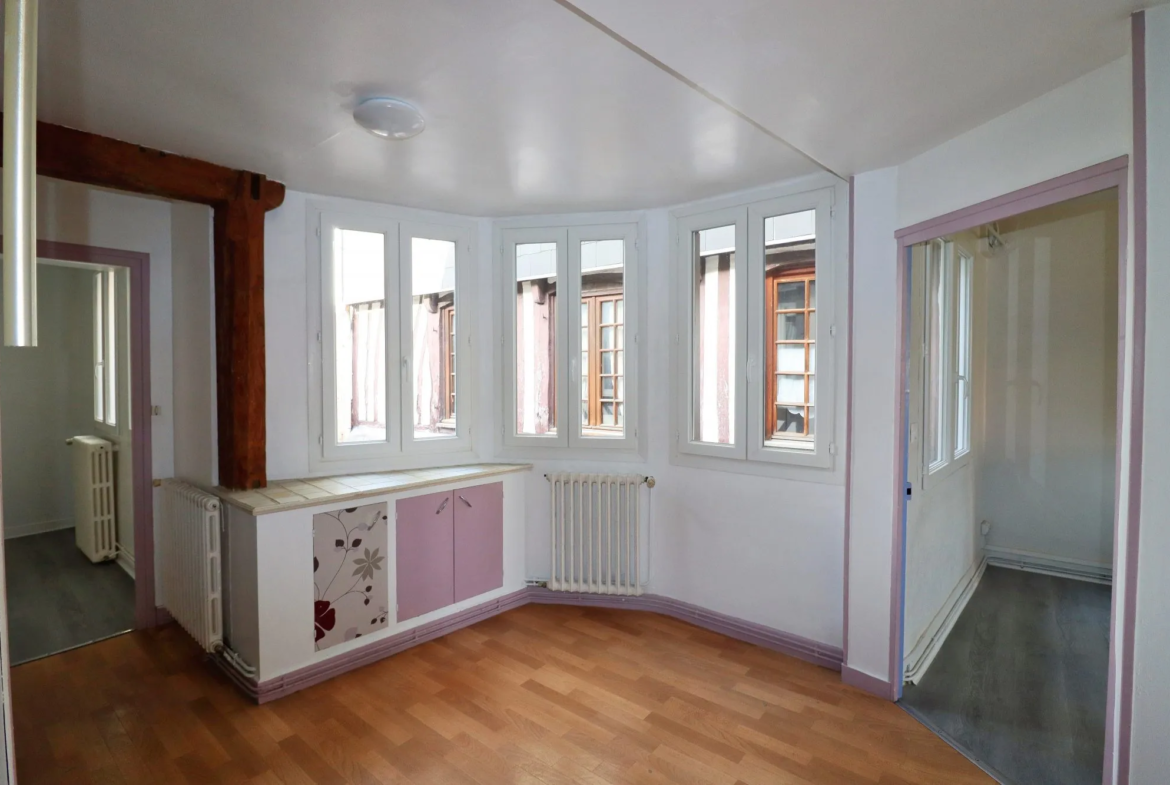 À vendre : Appartement F6 duplex rénové au cœur d'Yvetot 