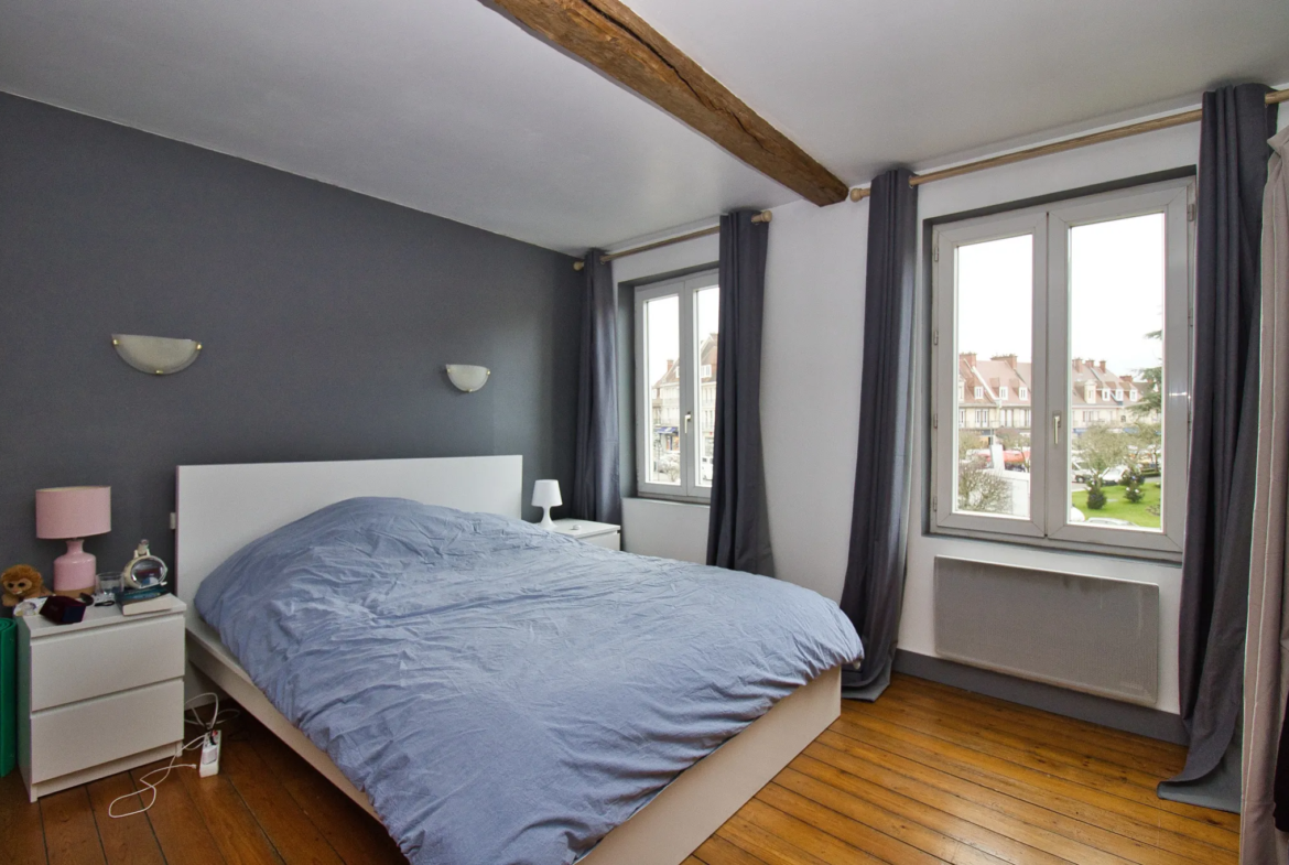 À vendre : Appartement F6 duplex rénové au cœur d'Yvetot 