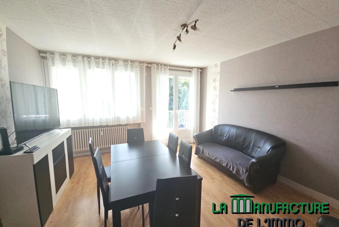 Appartement F3 traversant avec deux balcons à Saint-Étienne - Monthieu 