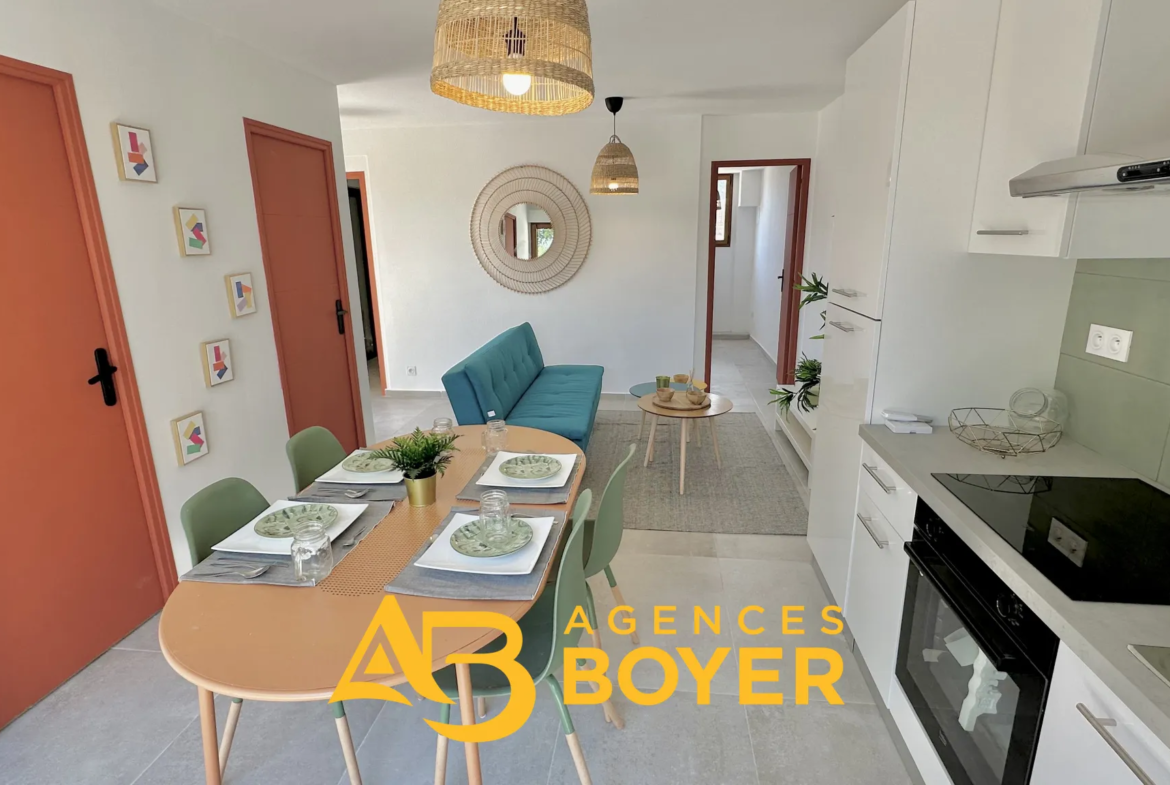 Appartement T3 rénové avec parking à Bandol - Bas de l'Escourche 