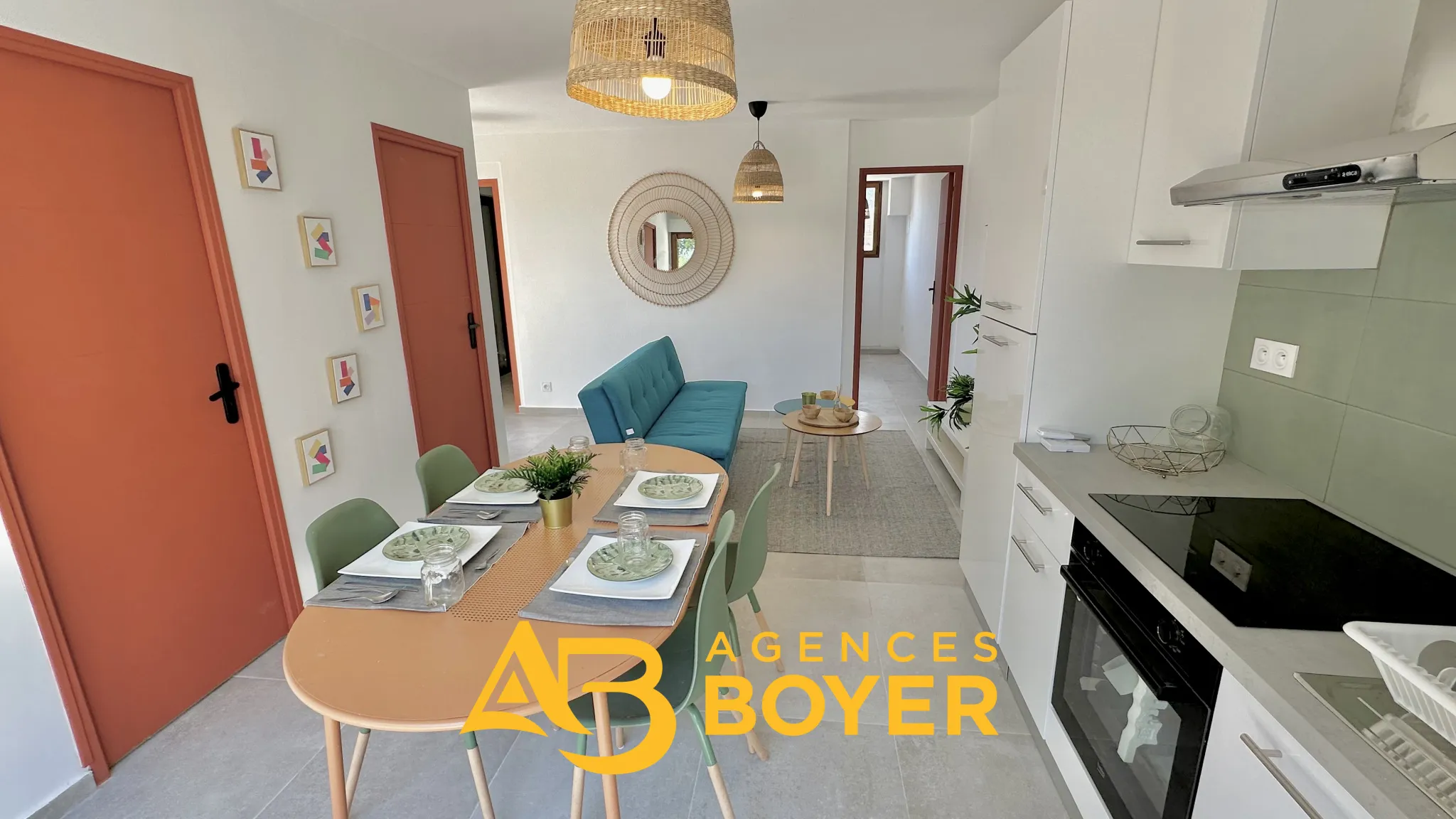 Appartement T3 rénové avec parking à Bandol - Bas de l'Escourche 