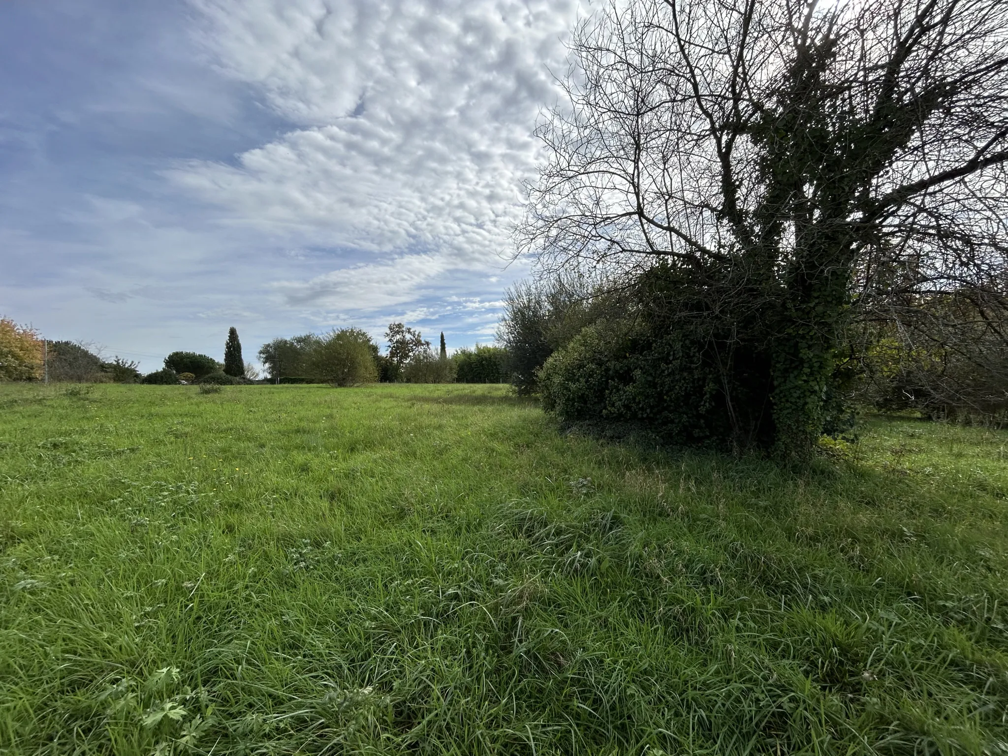 Terrain à bâtir à vendre à Donzenac en Corrèze 