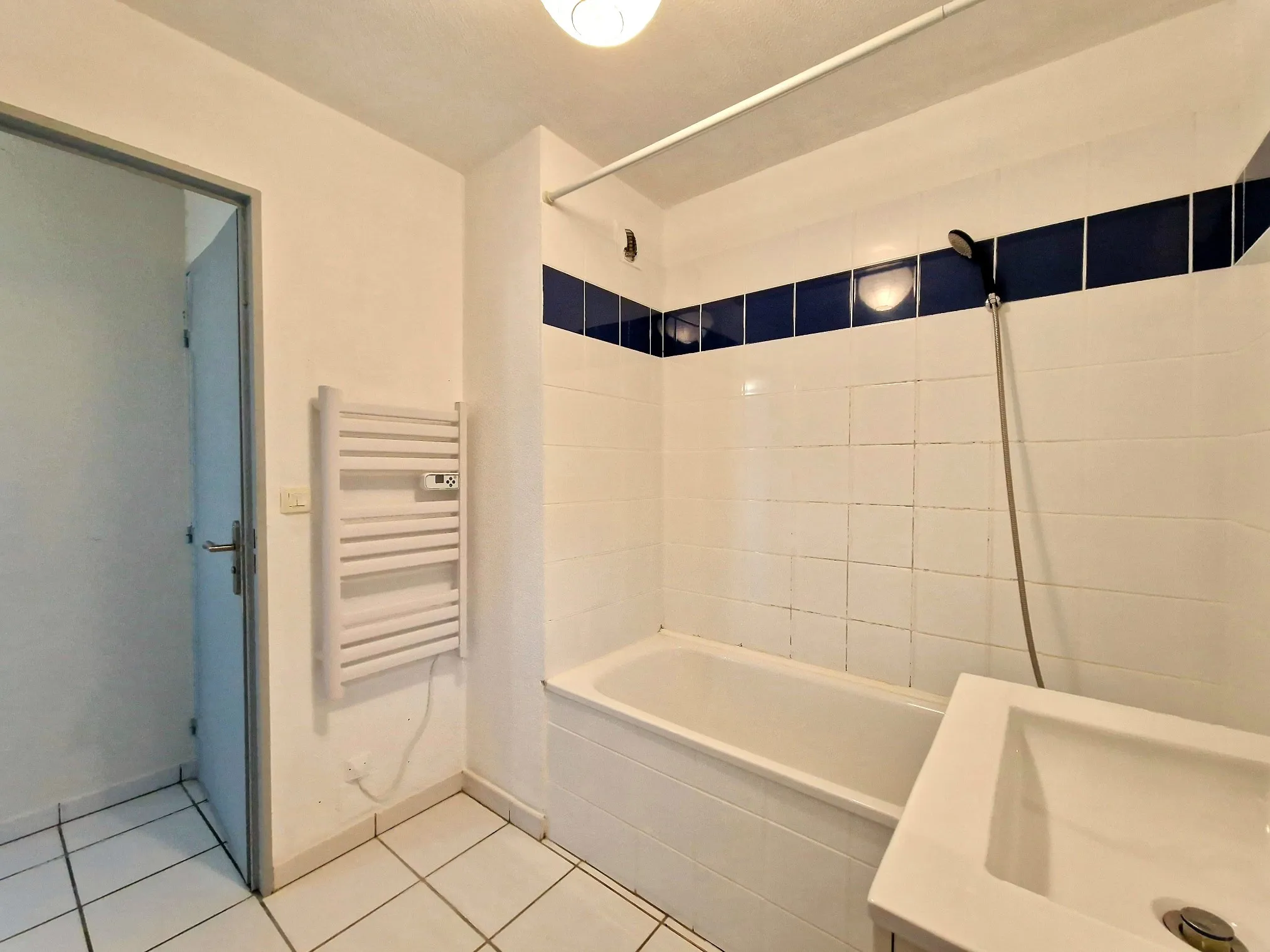 À vendre : Appartement T2 de 47 m² à Cambo les Bains avec terrasse 