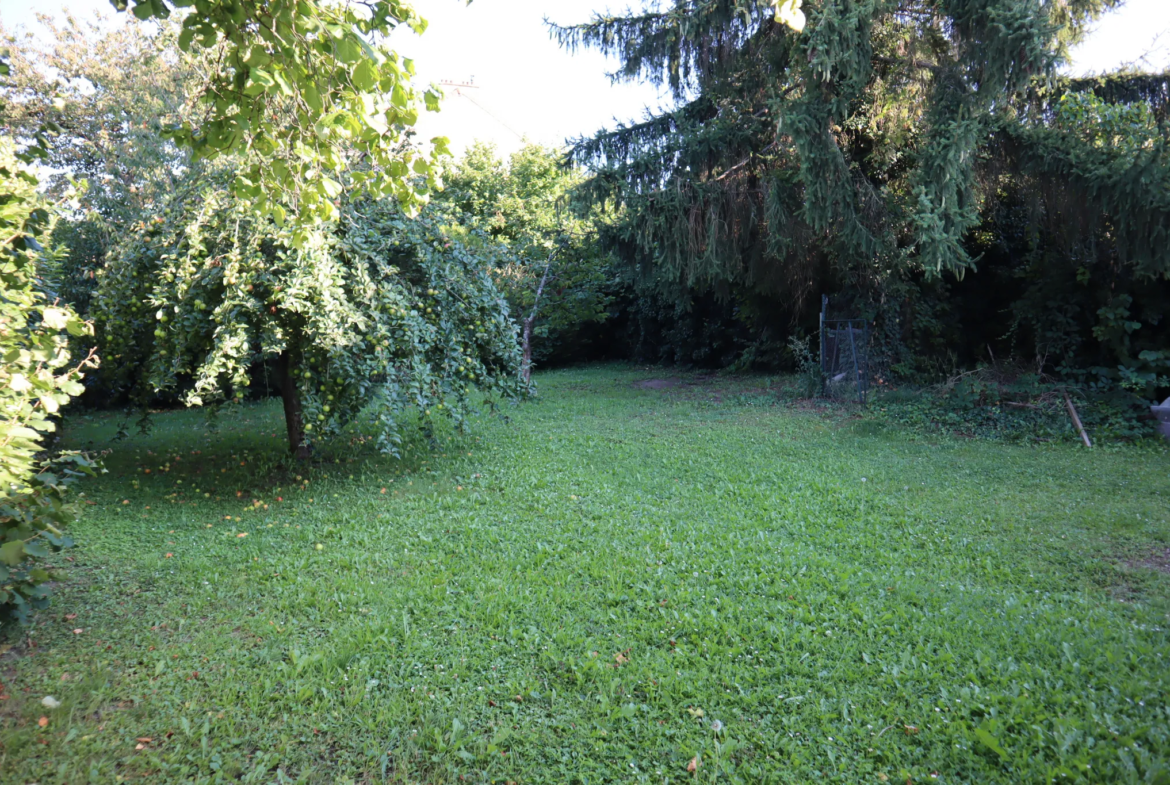 Maison avec deux appartements à vendre à Autun 