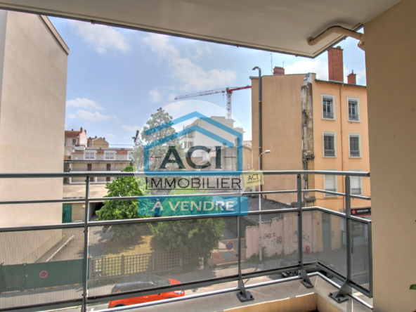 Appartement T2 à Lyon, 31,94 m² avec balcon