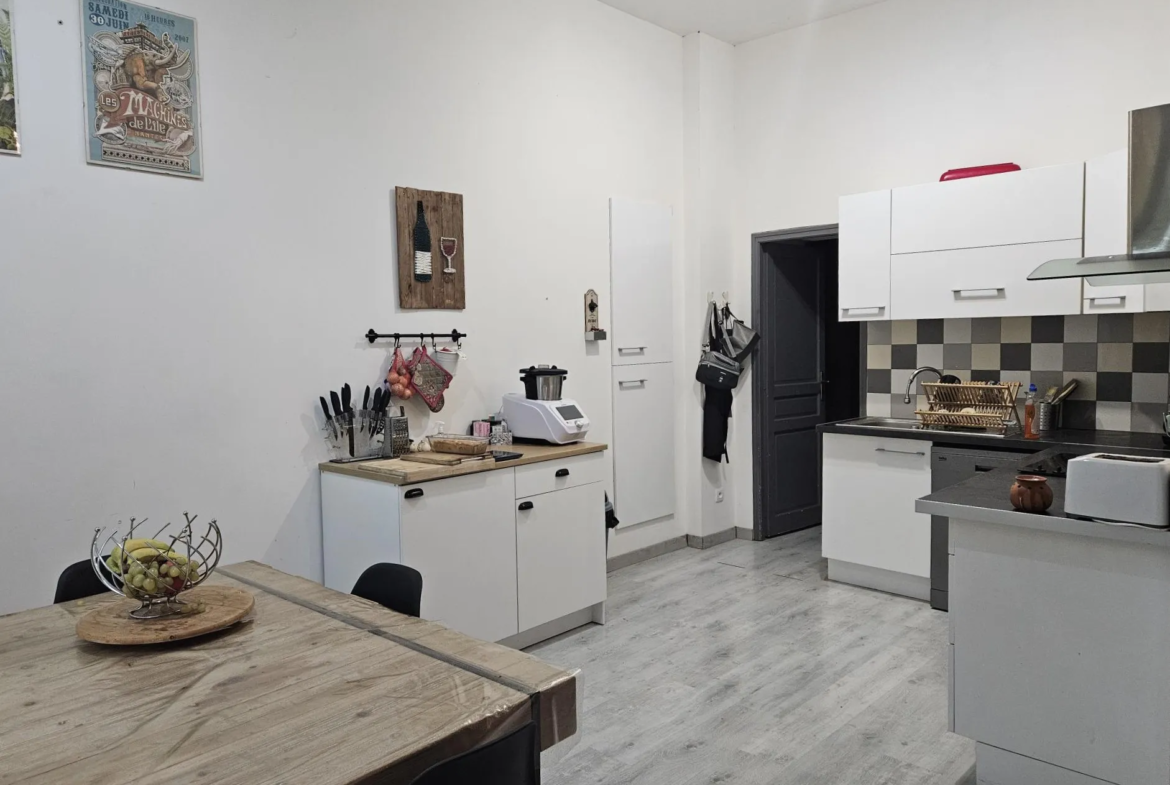 Charmant appartement de 93 m² à Bollène au cœur d'un parc 