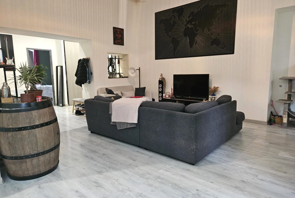 Charmant appartement de 93 m² à Bollène au cœur d'un parc 