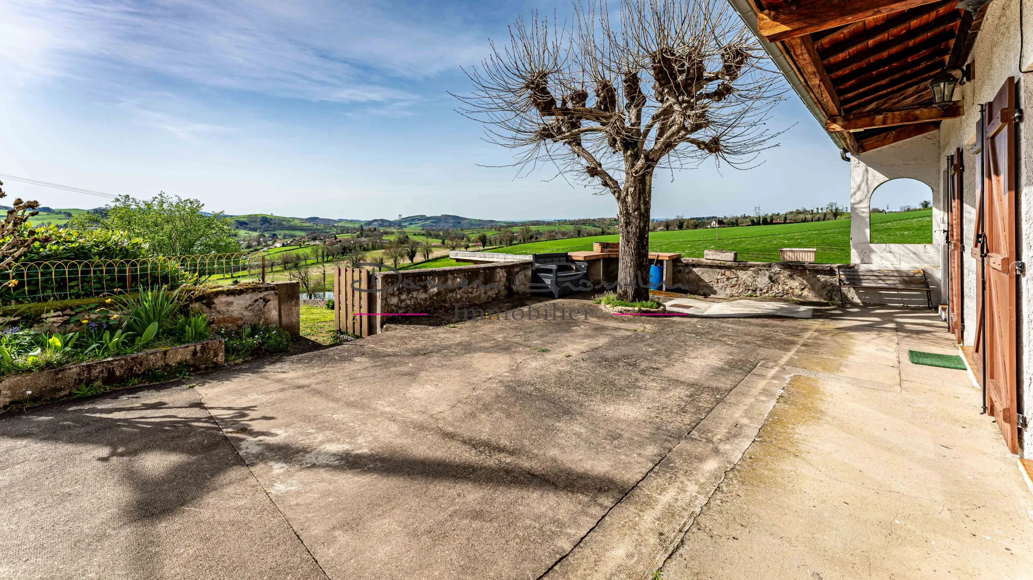 Grande maison avec terrain à Amplepuis 