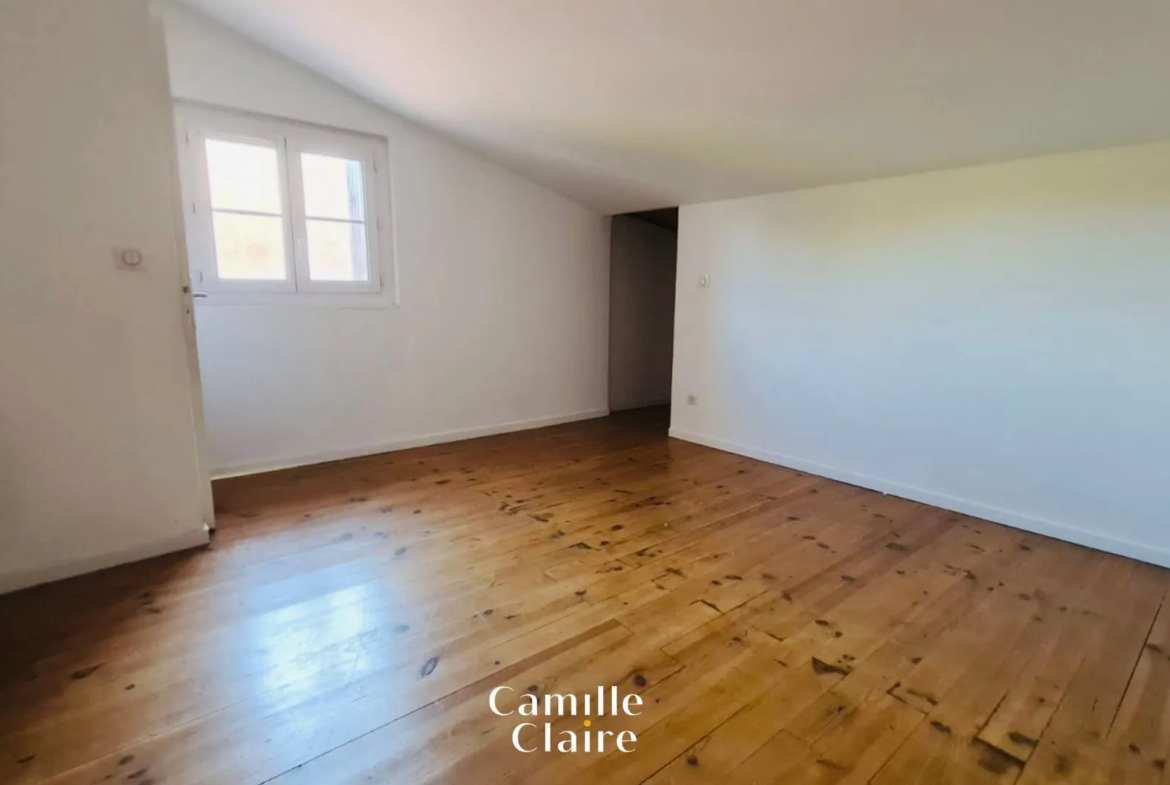 Appartement T4 rénové en exclusivité au centre-ville de Gardanne 