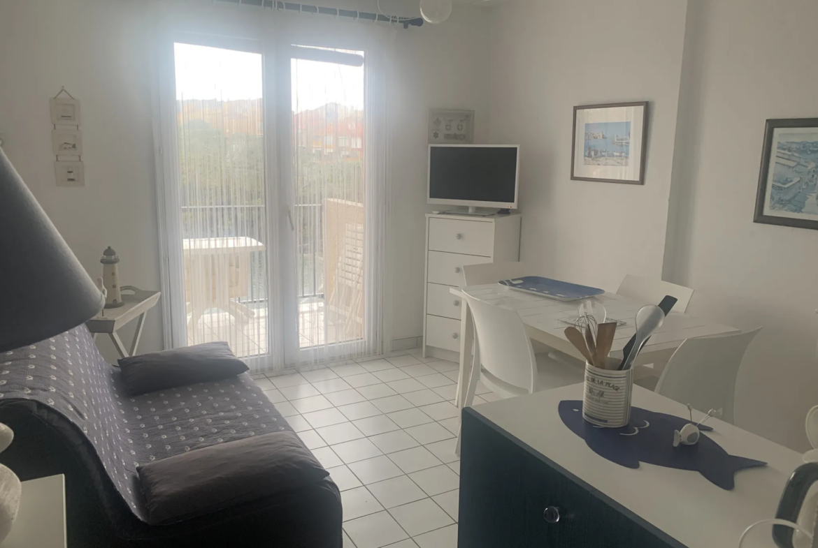 A vendre : Appartement T1 bis avec vue sur la mer à Collioure 