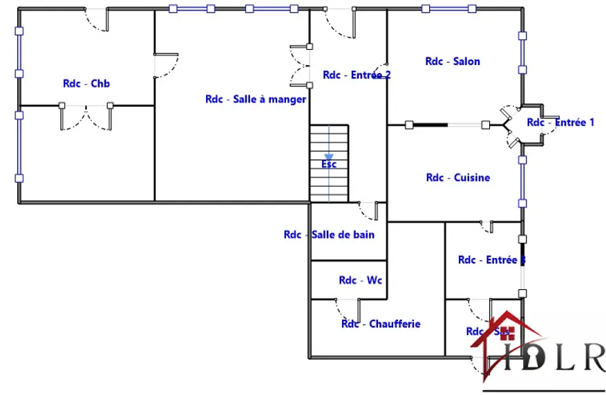 Maison de 258 m2 avec garages de 200 m2 à Laferté sur Amance 