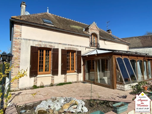 Fermette indépendante à vendre à Sergines, 3 chambres, jardin de 1277 m²