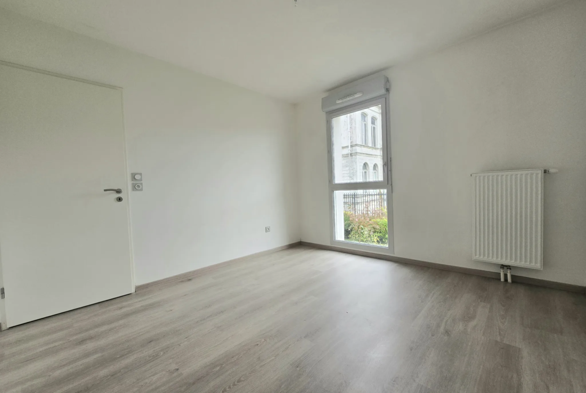 Appartement T2 à vendre avec parking à Loos - 159 500 € 