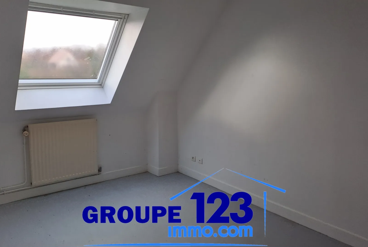 Ensemble de deux habitations à Champvallon - 141 500 € 