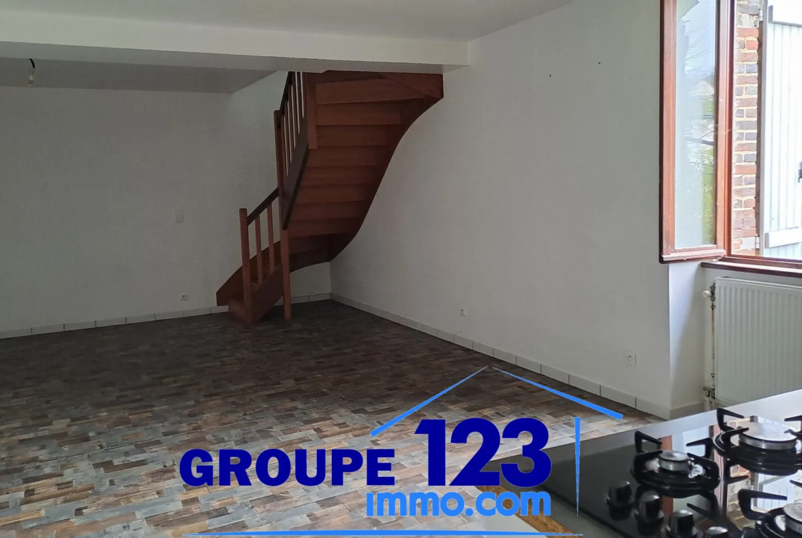 Ensemble de deux habitations à Champvallon - 141 500 € 