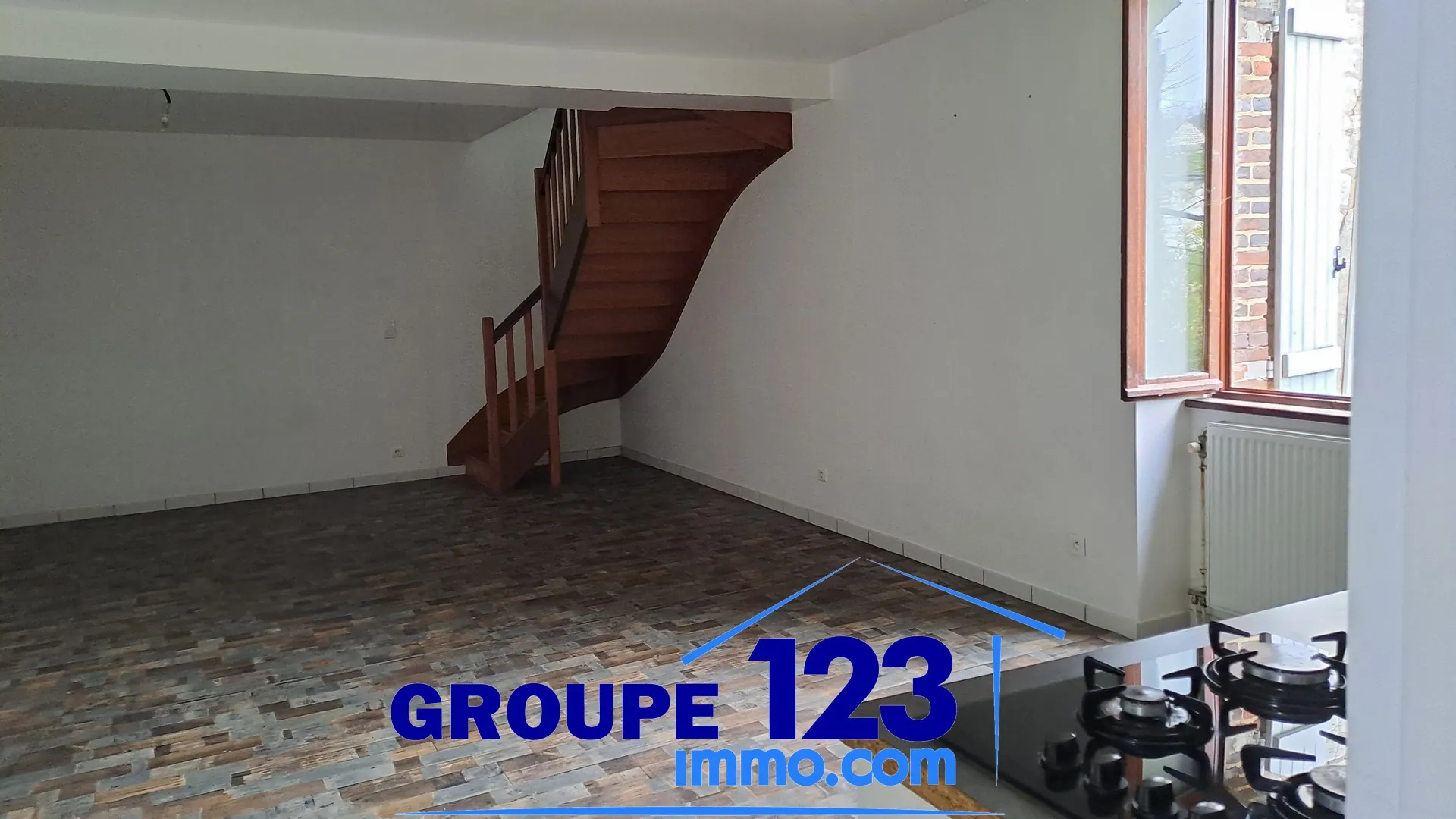 Ensemble de deux habitations à Champvallon - 141 500 € 