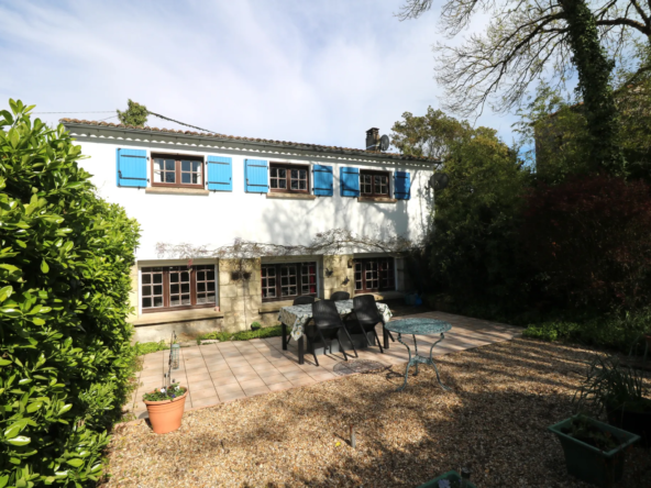 Maison 3 chambres avec jardin à Crazannes