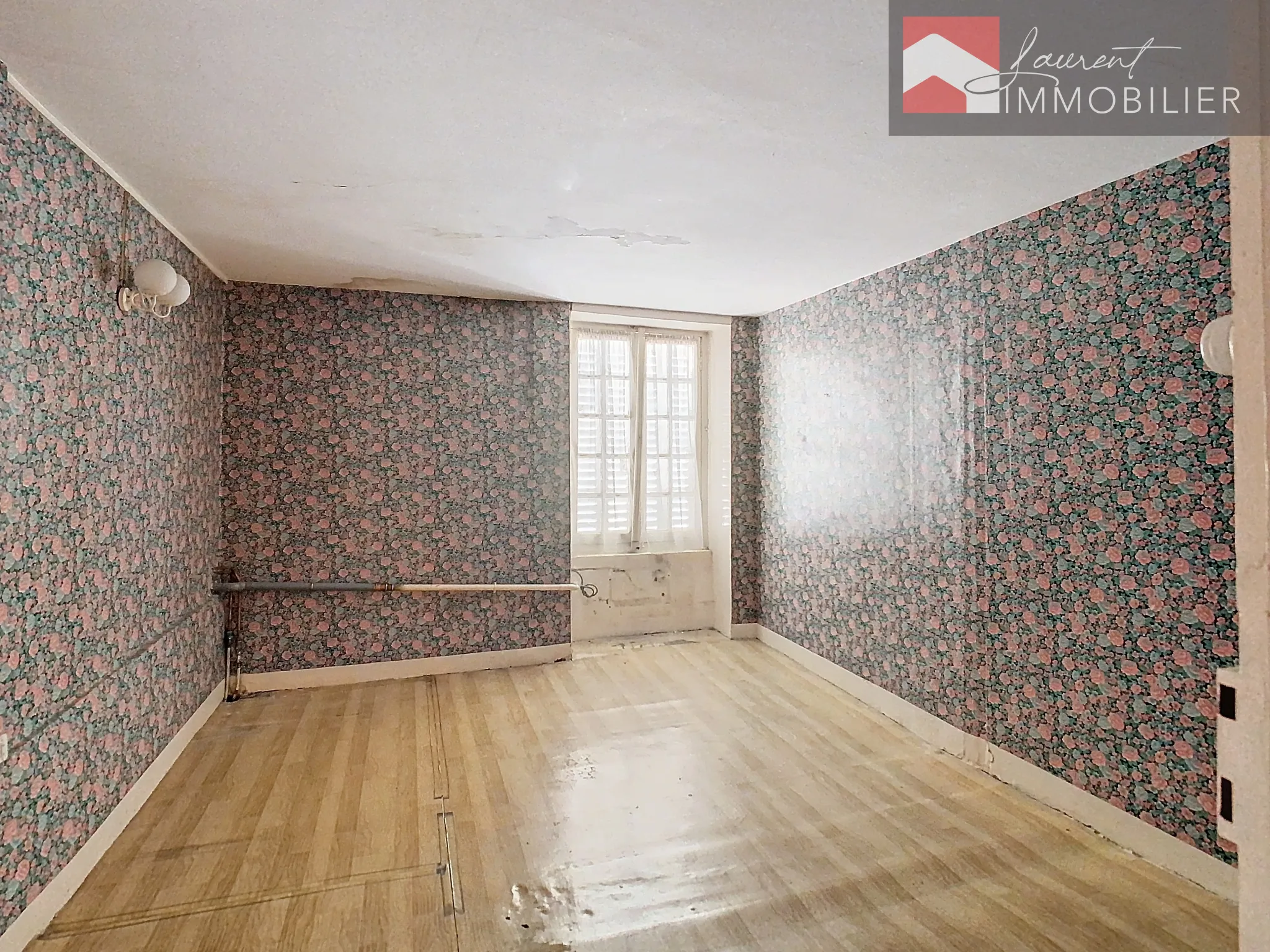 Maison de village à rénover à Pont de Vaux - 150 m2, 4 chambres 