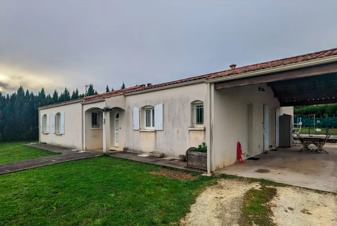 Maison plain-pied 5 chambres avec jardin à Taillebourg 