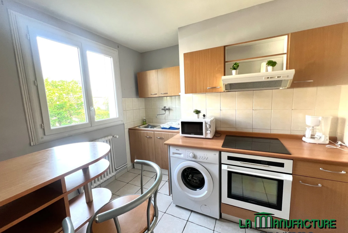 À vendre : Appartement F3 lumineux avec balcon à Saint-Étienne 