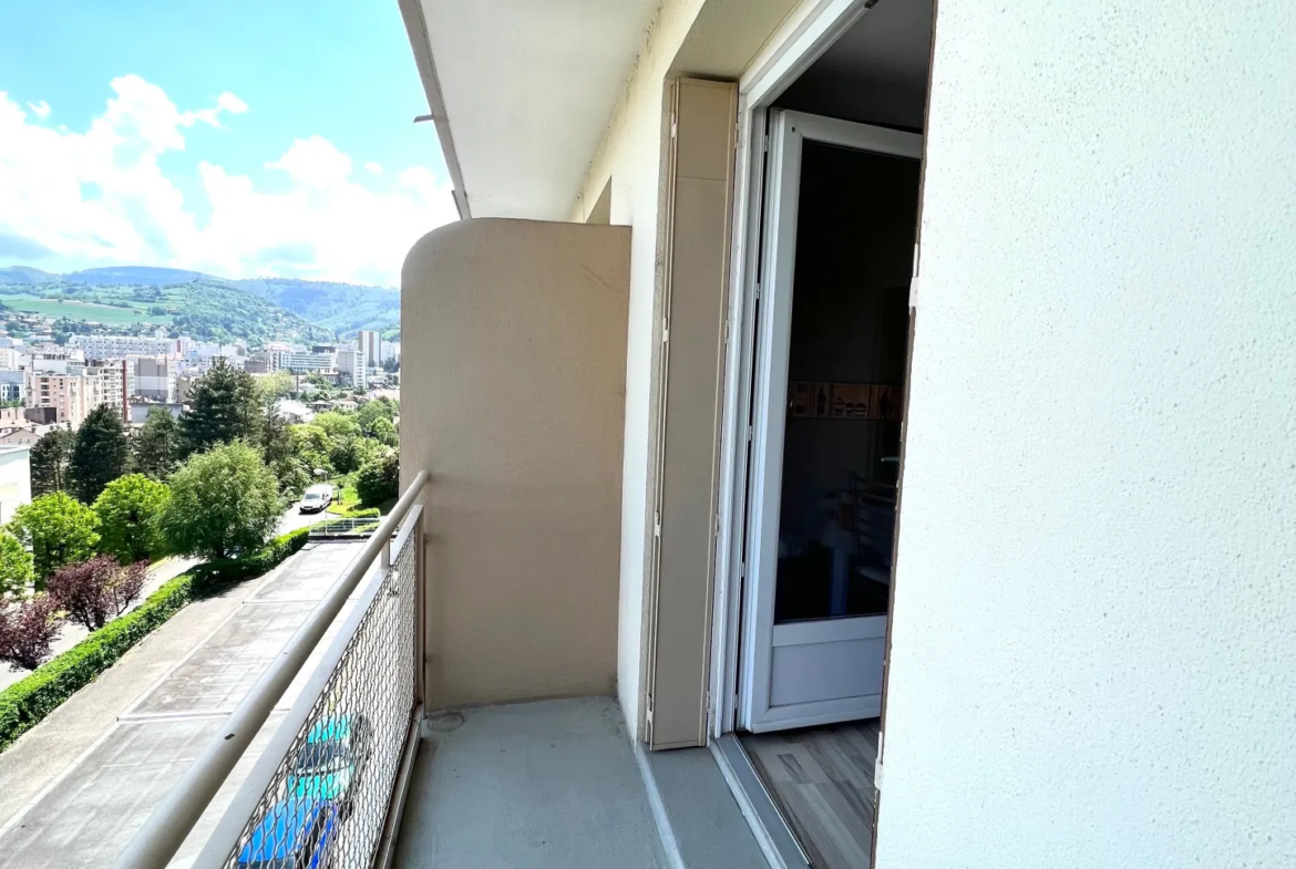 À vendre : Appartement F3 lumineux avec balcon à Saint-Étienne 