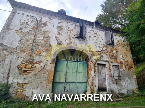 Maison à rénover complètement à Navarrenx