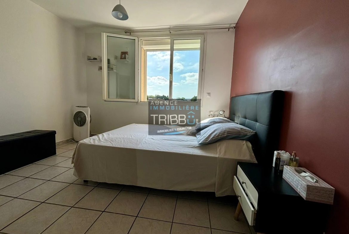 Appartement F4 lumineux avec balcon à Perpignan 