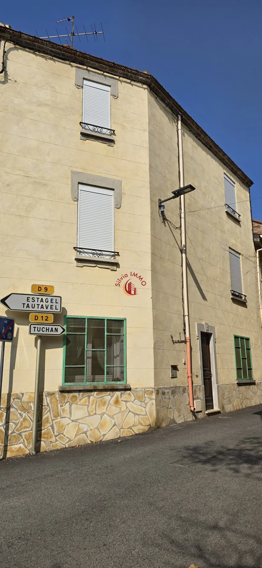 Maison de village à vendre à Vingrau - 60 000 € 