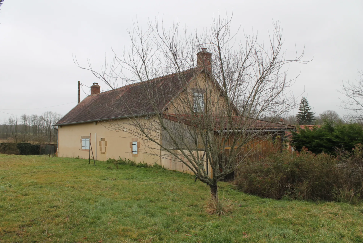 Fermette à vendre à St Caprais avec 1 hectare de terrain 