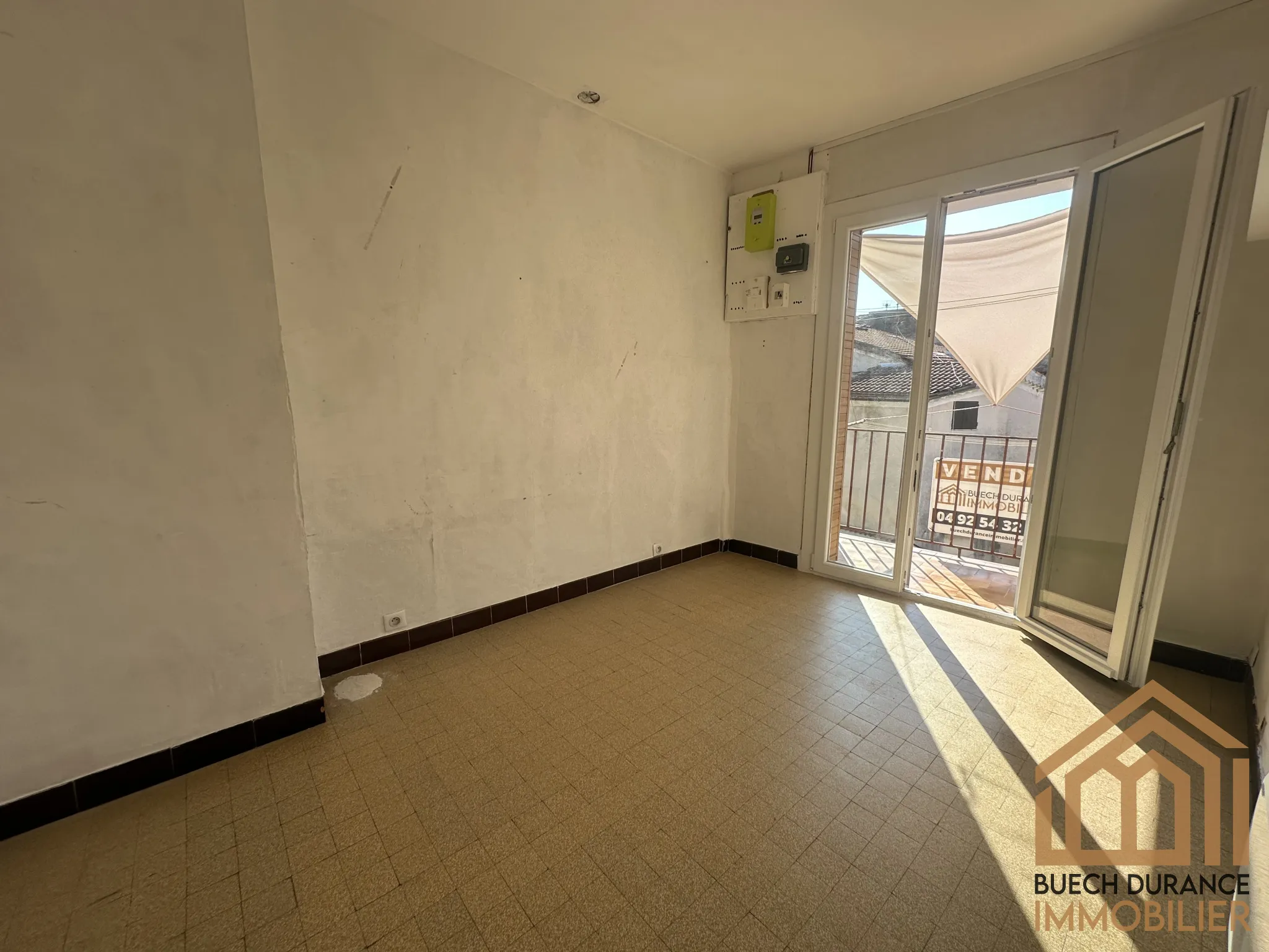 Maison de ville 4 pièces à vendre à Laragne-Montéglin, 120 000 EUR 