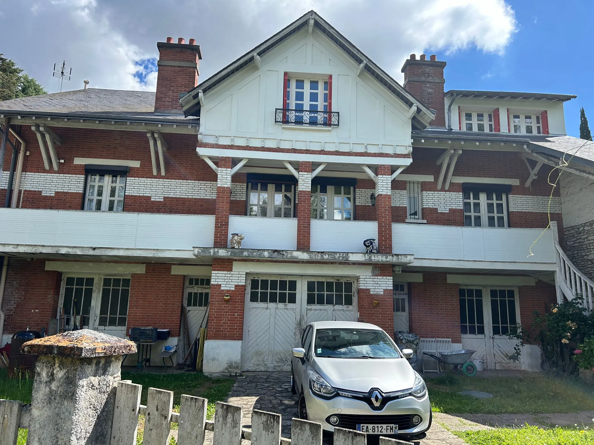 Maison calme avec vue dégagée à Chatillon-Coligny 