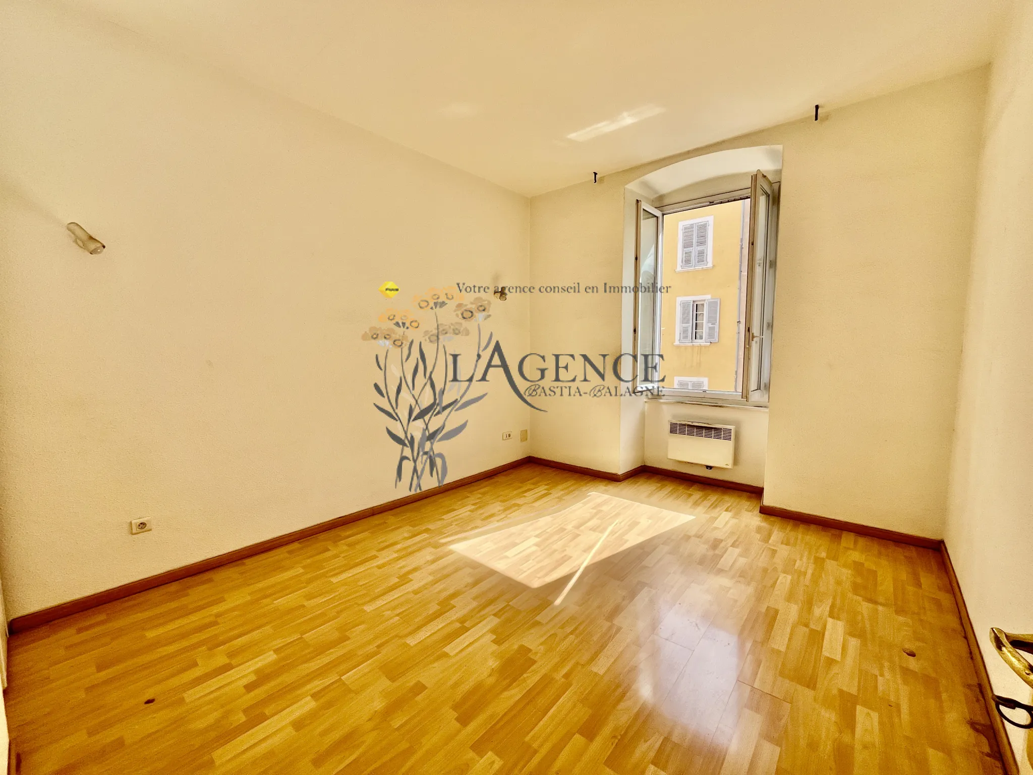 À vendre : Appartement T3 Rue Miot à Bastia 