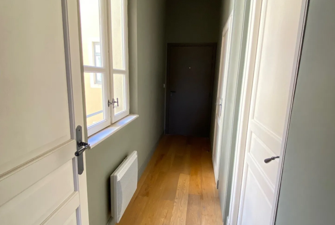 Appartement T3 55 m² à Nîmes, proche Maison Carrée 