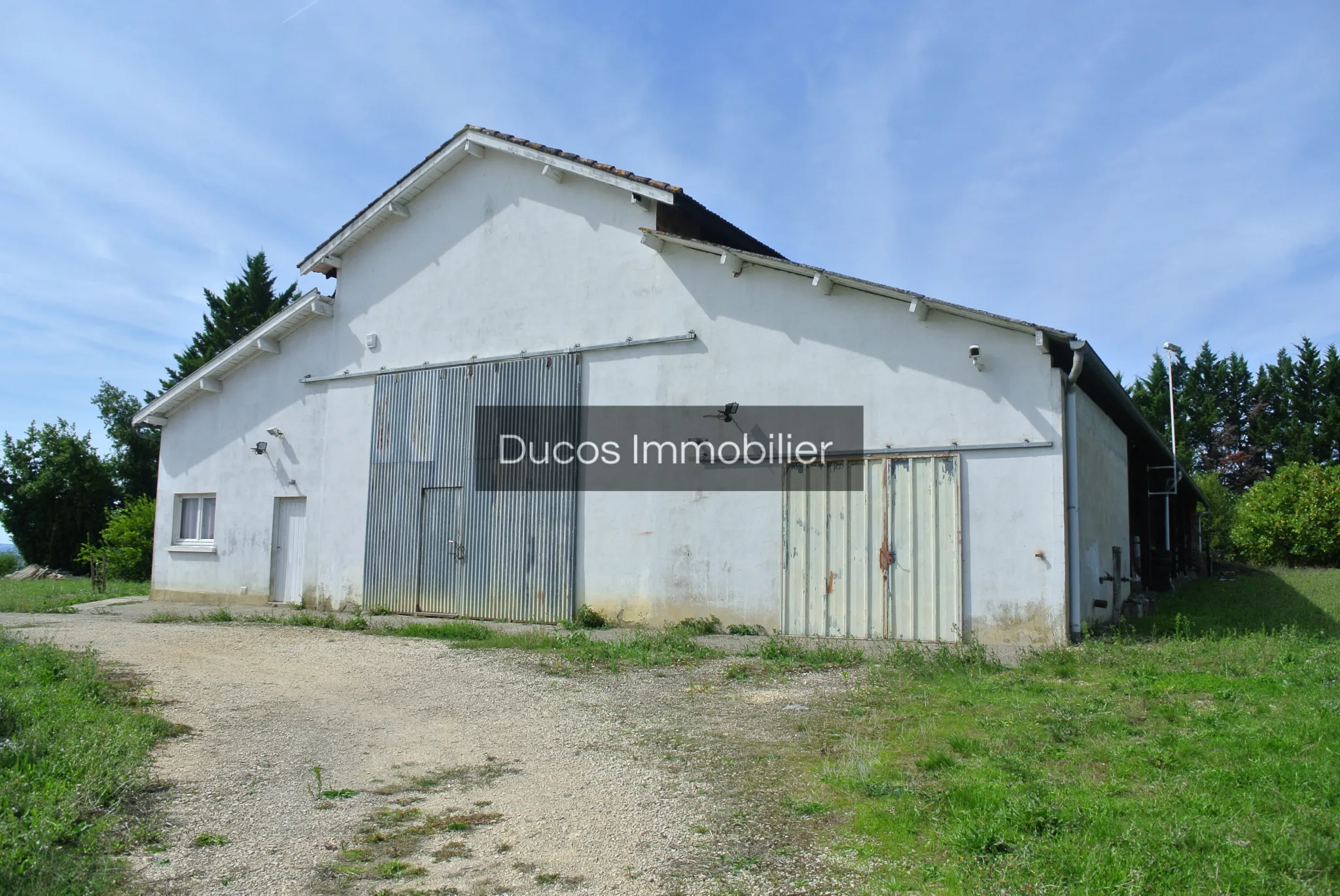 Maison traditionnelle sur 2,8 hectares à Virazeil 