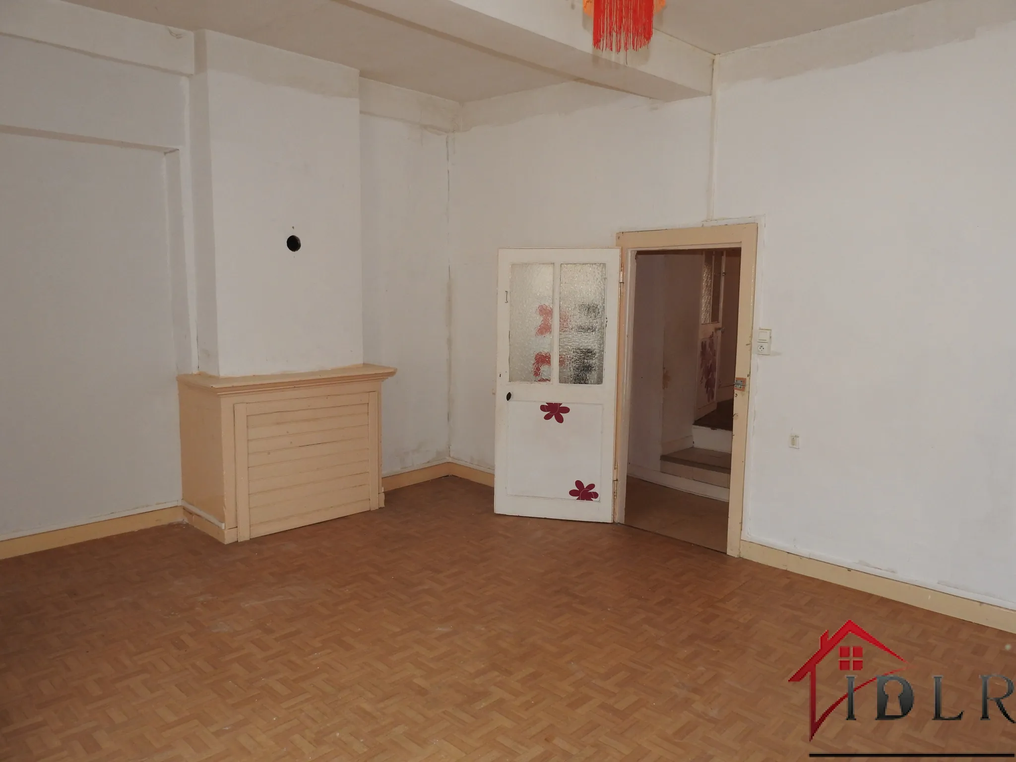 À vendre : Maison de 137 m2 à Monthureux sur Saône avec jardin 