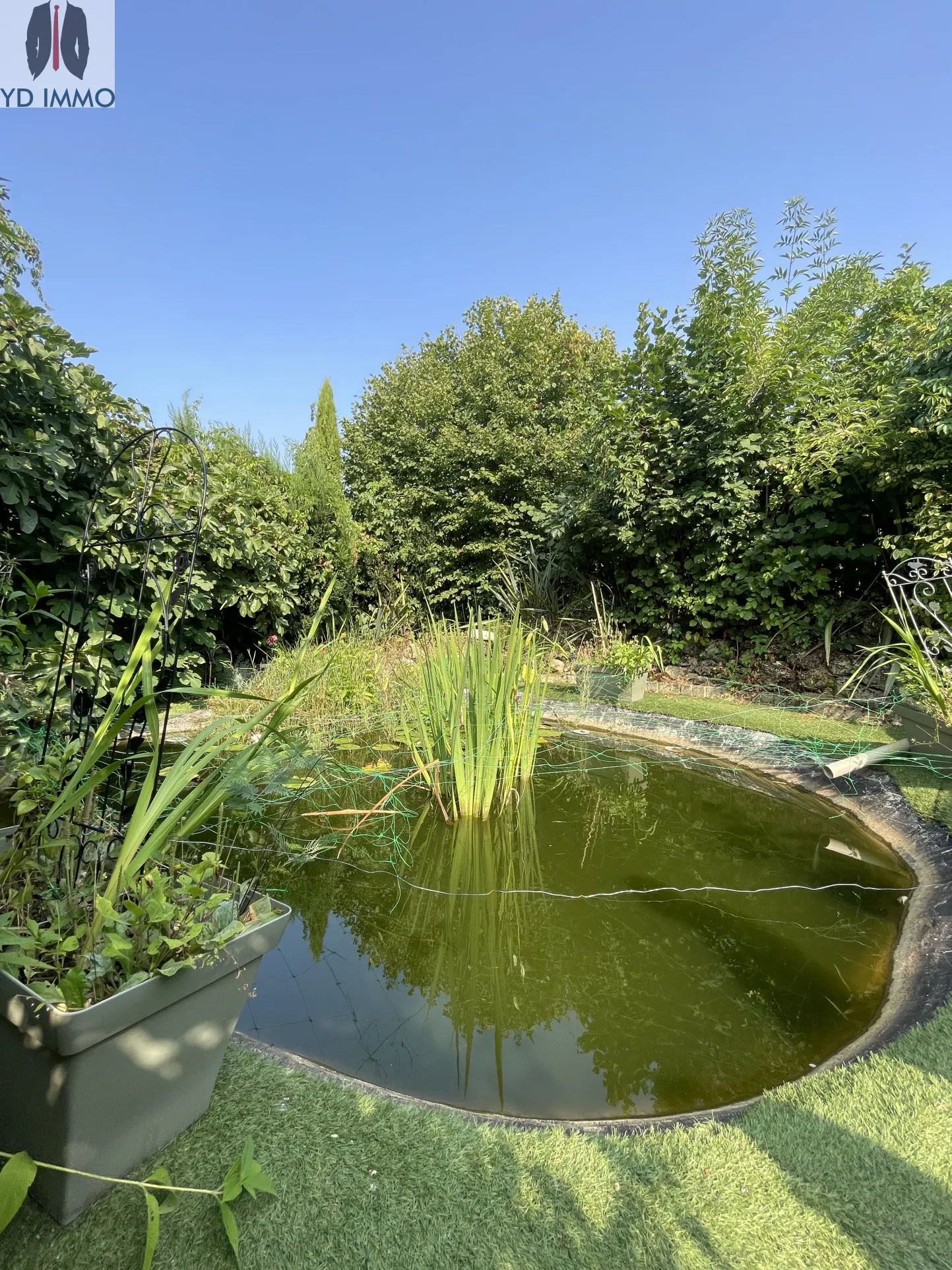 À vendre : Maison en pierre aux environs bucoliques à Verdelais 