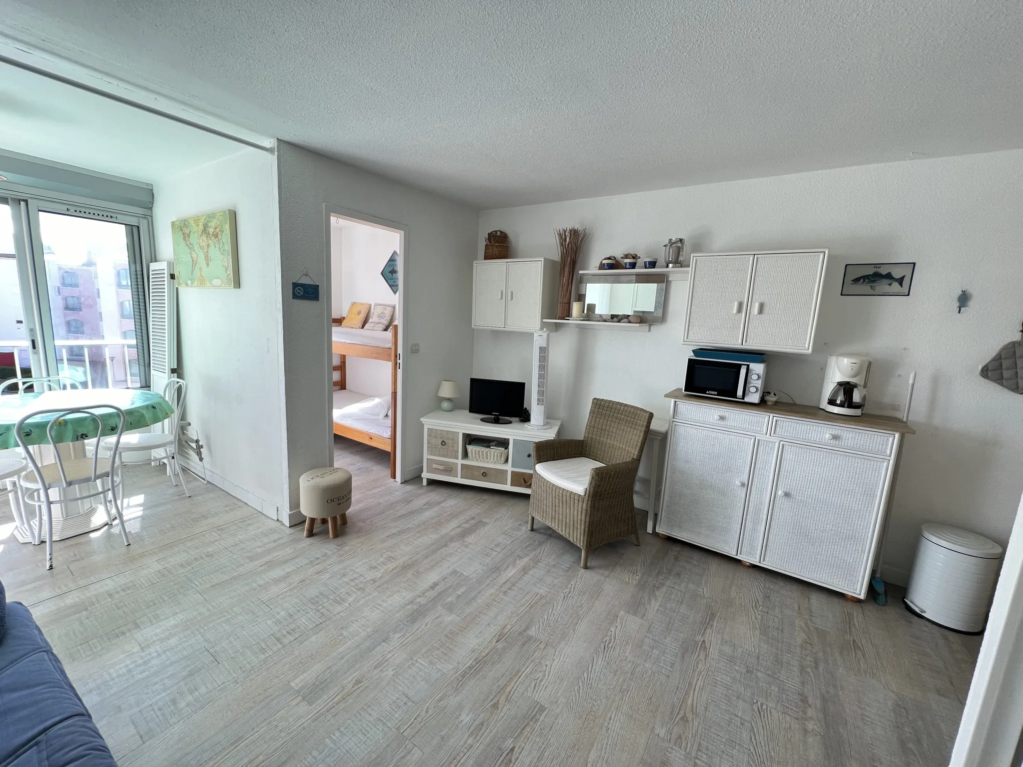 À vendre : Studio cabine lumineux au Cap d'Agde avec parking 