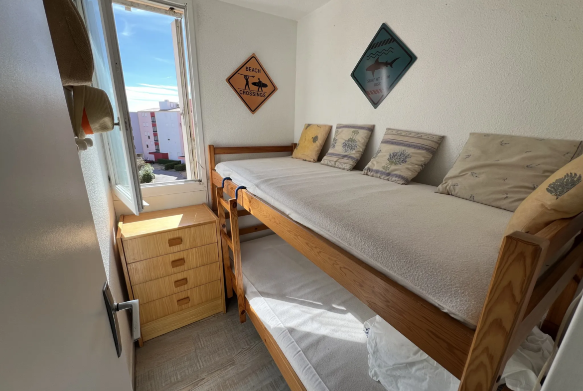 À vendre : Studio cabine lumineux au Cap d'Agde avec parking 