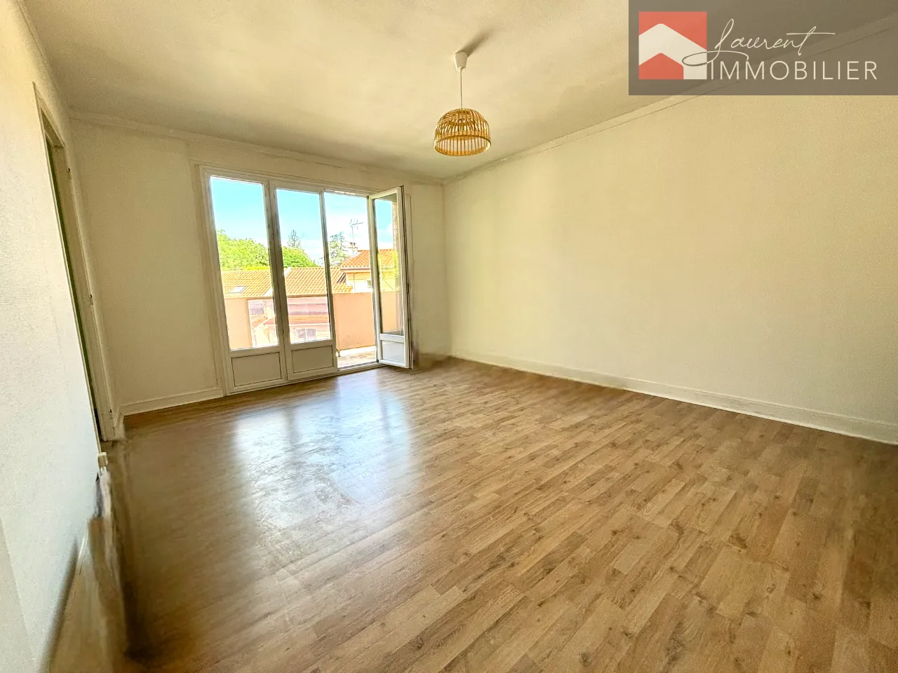 Appartement d'investissement locatif à Mâcon - 30,05 m² avec Balcon et Cave 