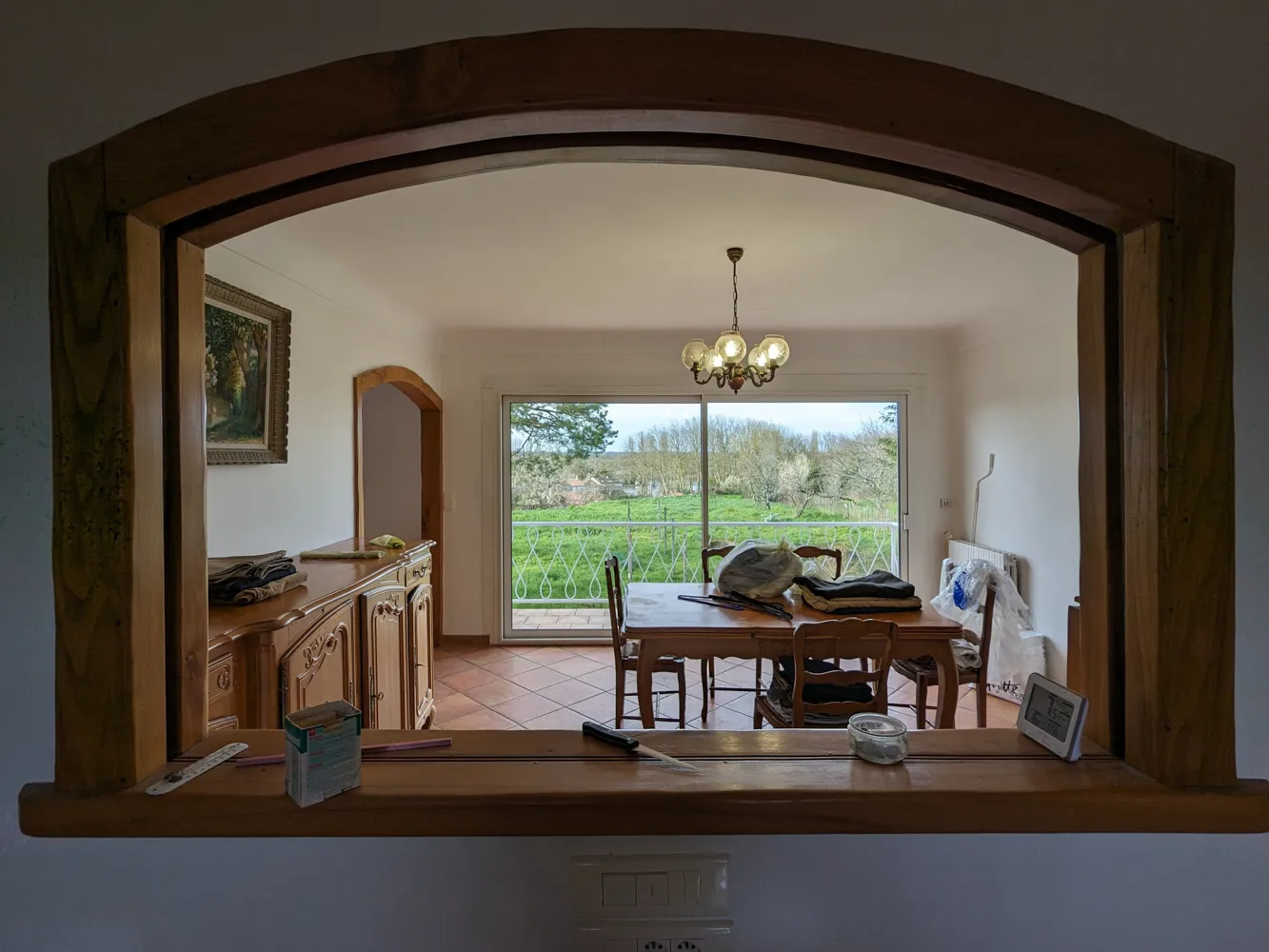 Maison spacieuse à Saint-Savinien avec jardin et extension à aménager 