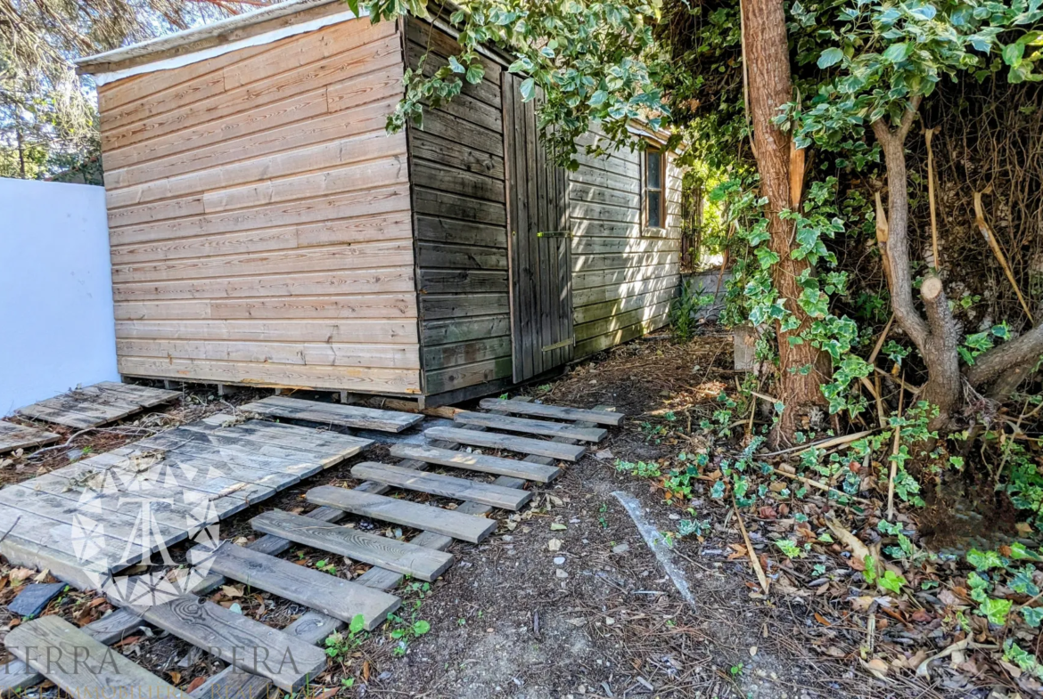 Villa rénovée au calme à Saint-André avec jardin et box 