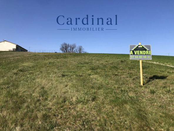 Terrain de 2100m2 à Coursac avec Vue sur les Vallons