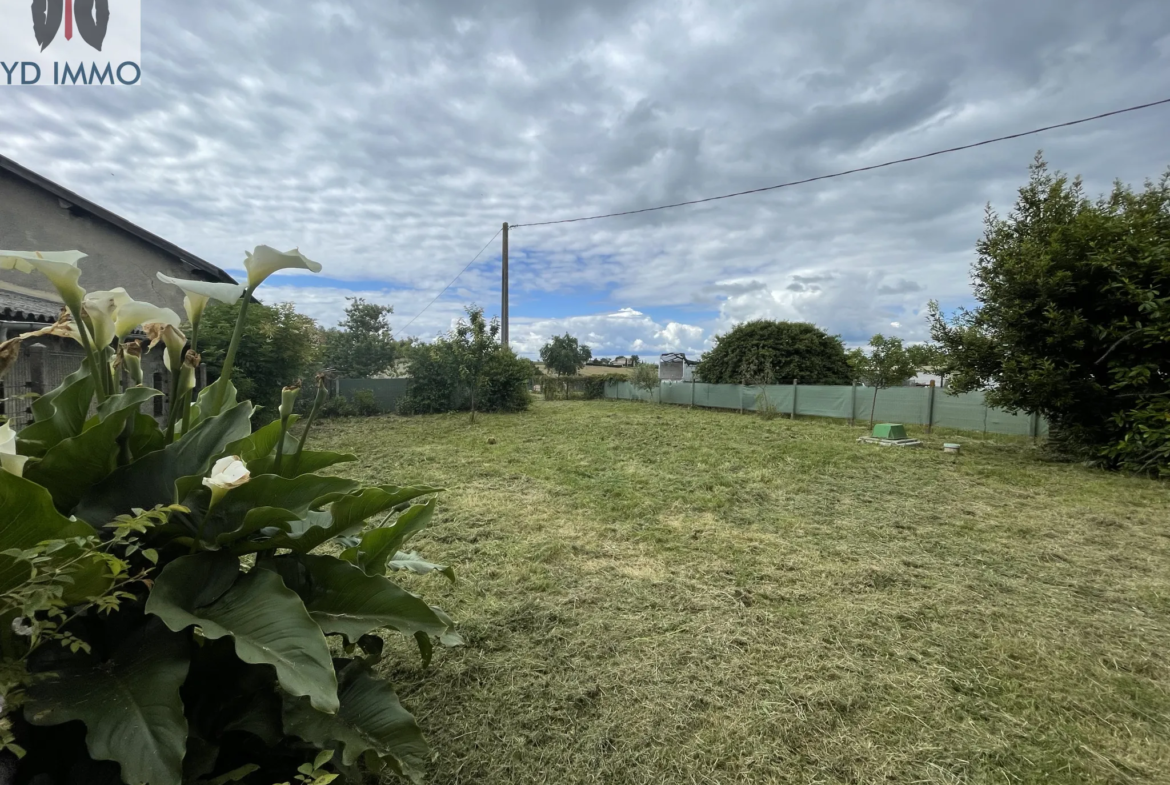 Maison en pierre avec potentiel d'agrandissement à Sainte-Croix-du-Mont 