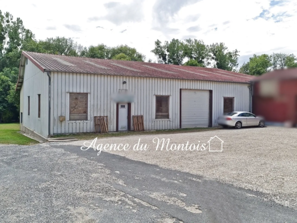 À vendre : Bâtiment industriel de 440 m² entre Bray et Nogent - 128 000 €